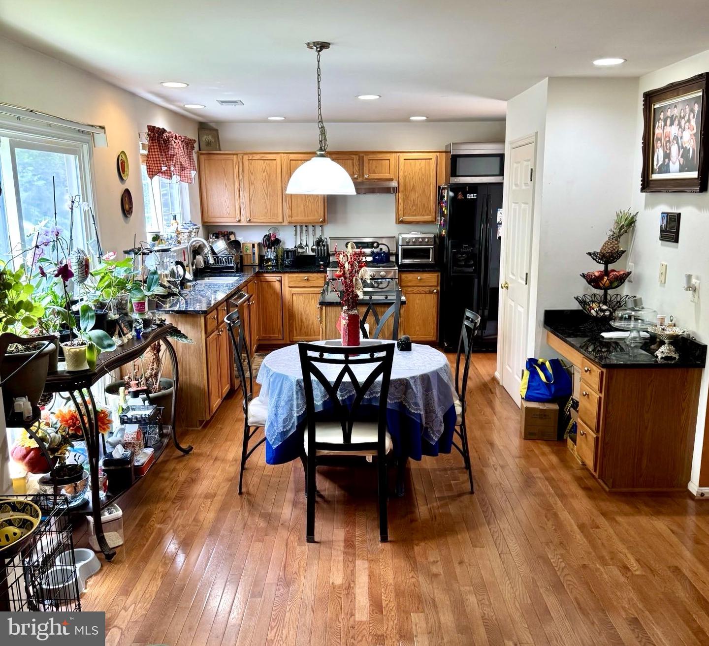 8807 GRANTHAM CT, BRISTOW, Virginia 20136, 5 Bedrooms Bedrooms, ,3 BathroomsBathrooms,Residential,For sale,8807 GRANTHAM CT,VAPW2096642 MLS # VAPW2096642
