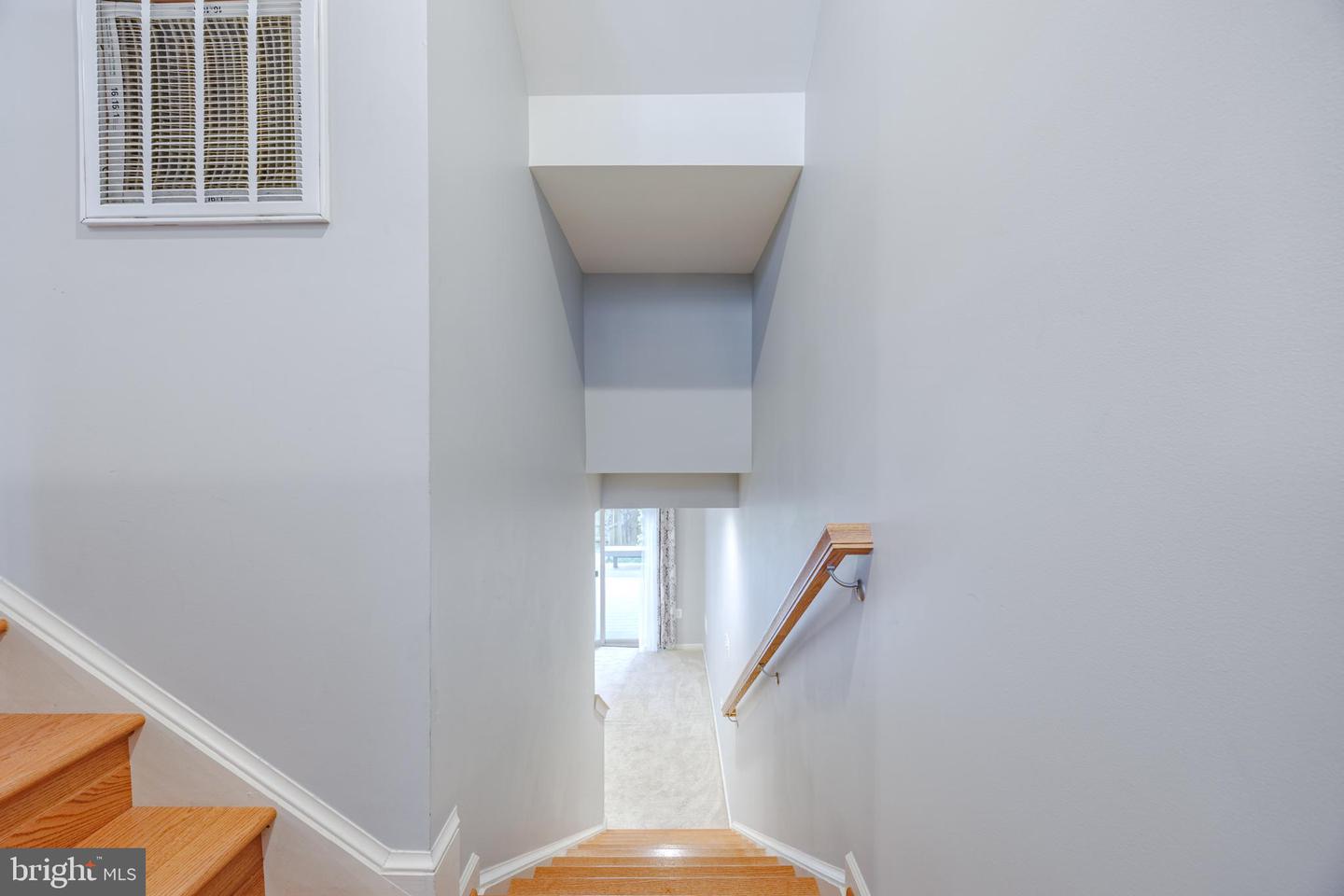 6672 BARTRAMS FOREST LN, HAYMARKET, Virginia 20169, 3 Bedrooms Bedrooms, ,2 BathroomsBathrooms,Residential,For sale,6672 BARTRAMS FOREST LN,VAPW2096882 MLS # VAPW2096882