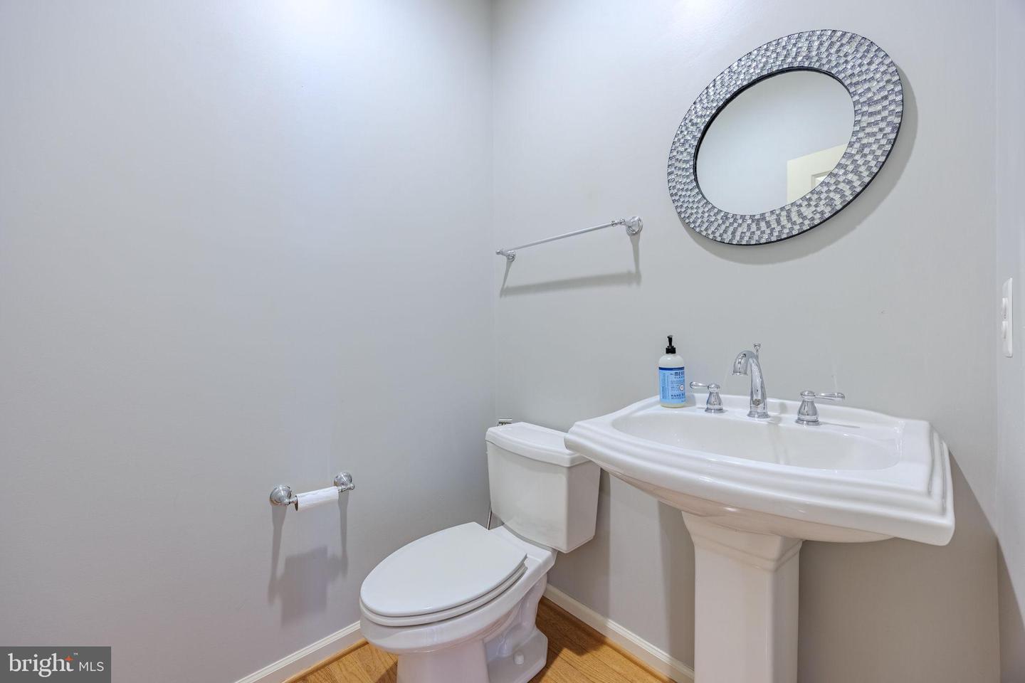 6672 BARTRAMS FOREST LN, HAYMARKET, Virginia 20169, 3 Bedrooms Bedrooms, ,2 BathroomsBathrooms,Residential,For sale,6672 BARTRAMS FOREST LN,VAPW2096882 MLS # VAPW2096882