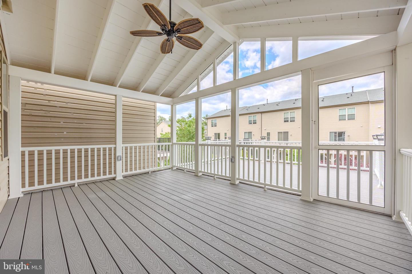 6672 BARTRAMS FOREST LN, HAYMARKET, Virginia 20169, 3 Bedrooms Bedrooms, ,2 BathroomsBathrooms,Residential,For sale,6672 BARTRAMS FOREST LN,VAPW2096882 MLS # VAPW2096882