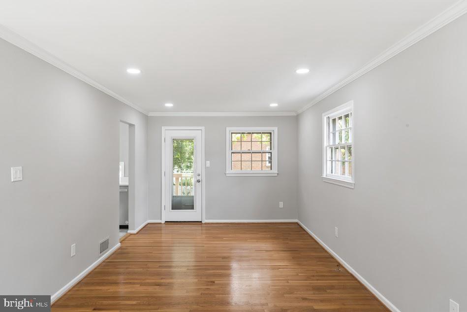 1121 COLLINGWOOD RD, ALEXANDRIA, Virginia 22308, 5 Bedrooms Bedrooms, ,3 BathroomsBathrooms,Residential,For sale,1121 COLLINGWOOD RD,VAFX2247144 MLS # VAFX2247144
