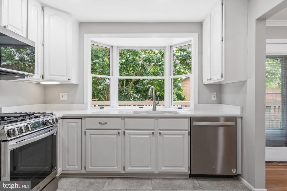 1121 COLLINGWOOD RD, ALEXANDRIA, Virginia 22308, 5 Bedrooms Bedrooms, ,3 BathroomsBathrooms,Residential,For sale,1121 COLLINGWOOD RD,VAFX2247144 MLS # VAFX2247144