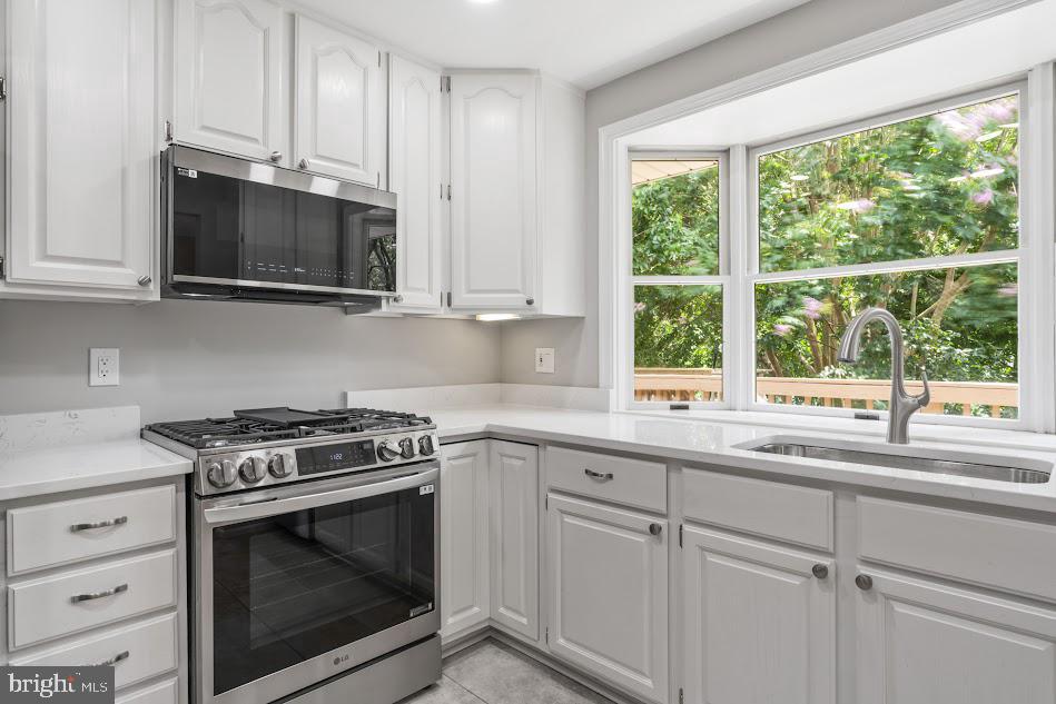 1121 COLLINGWOOD RD, ALEXANDRIA, Virginia 22308, 5 Bedrooms Bedrooms, ,3 BathroomsBathrooms,Residential,For sale,1121 COLLINGWOOD RD,VAFX2247144 MLS # VAFX2247144