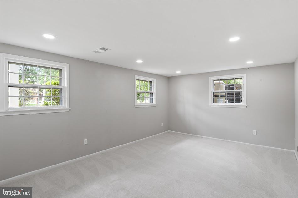 1121 COLLINGWOOD RD, ALEXANDRIA, Virginia 22308, 5 Bedrooms Bedrooms, ,3 BathroomsBathrooms,Residential,For sale,1121 COLLINGWOOD RD,VAFX2247144 MLS # VAFX2247144