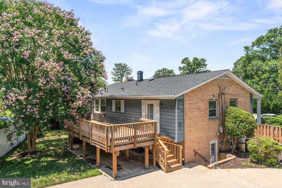 1121 COLLINGWOOD RD, ALEXANDRIA, Virginia 22308, 5 Bedrooms Bedrooms, ,3 BathroomsBathrooms,Residential,For sale,1121 COLLINGWOOD RD,VAFX2247144 MLS # VAFX2247144