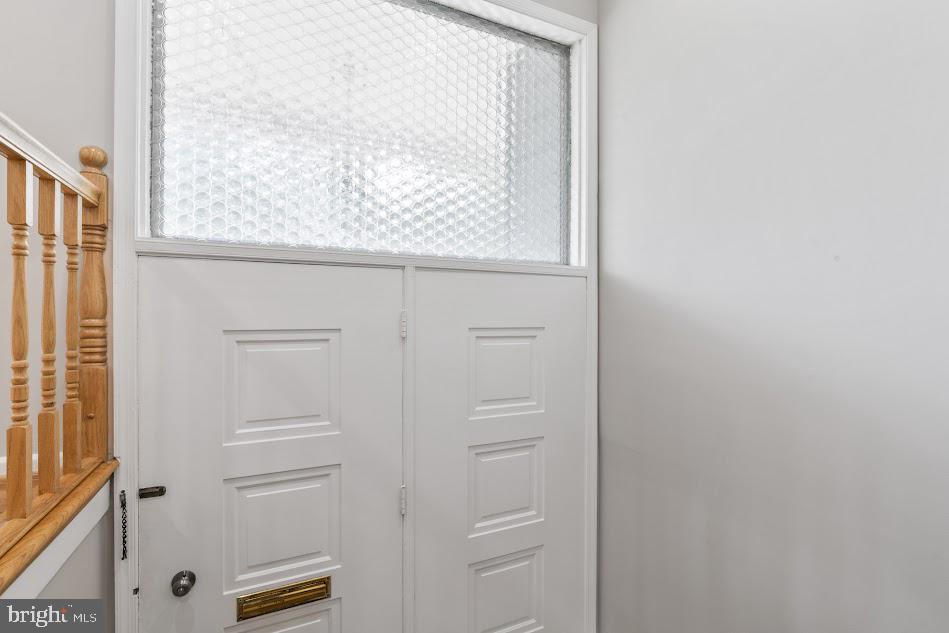 1121 COLLINGWOOD RD, ALEXANDRIA, Virginia 22308, 5 Bedrooms Bedrooms, ,3 BathroomsBathrooms,Residential,For sale,1121 COLLINGWOOD RD,VAFX2247144 MLS # VAFX2247144