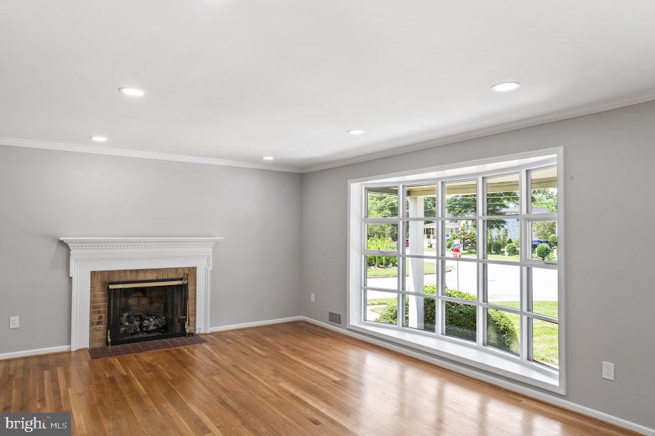 1121 COLLINGWOOD RD, ALEXANDRIA, Virginia 22308, 5 Bedrooms Bedrooms, ,3 BathroomsBathrooms,Residential,For sale,1121 COLLINGWOOD RD,VAFX2247144 MLS # VAFX2247144