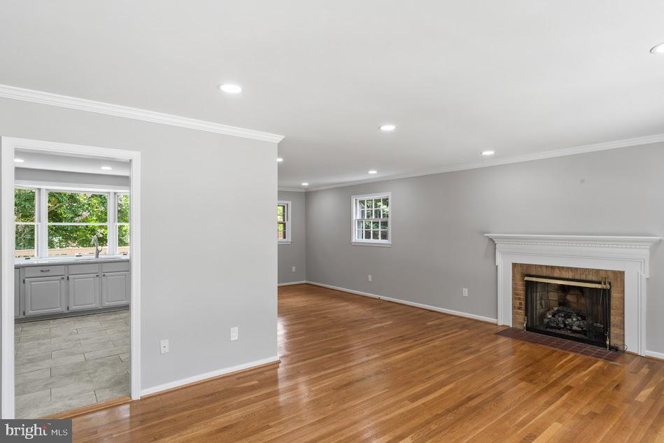 1121 COLLINGWOOD RD, ALEXANDRIA, Virginia 22308, 5 Bedrooms Bedrooms, ,3 BathroomsBathrooms,Residential,For sale,1121 COLLINGWOOD RD,VAFX2247144 MLS # VAFX2247144