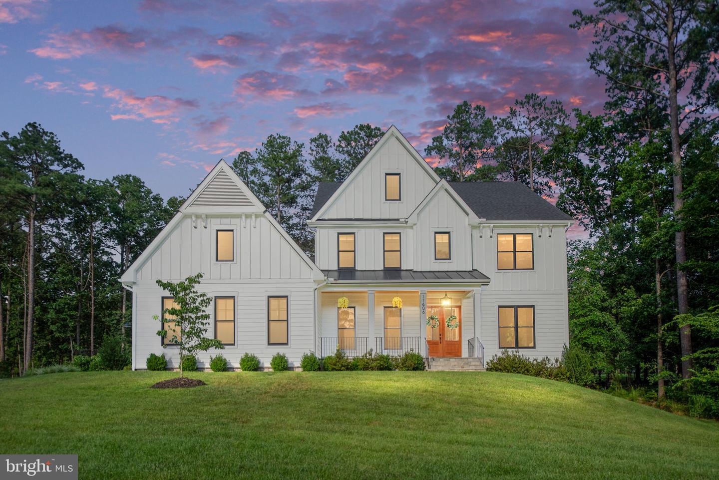 11606 LITTLE BAY HARBOR WAY, SPOTSYLVANIA, Virginia 22551, 6 Bedrooms Bedrooms, ,6 BathroomsBathrooms,Residential,For sale,11606 LITTLE BAY HARBOR WAY,VASP2033952 MLS # VASP2033952