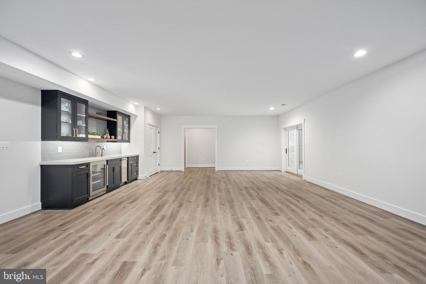11606 LITTLE BAY HARBOR WAY, SPOTSYLVANIA, Virginia 22551, 6 Bedrooms Bedrooms, ,6 BathroomsBathrooms,Residential,For sale,11606 LITTLE BAY HARBOR WAY,VASP2033952 MLS # VASP2033952