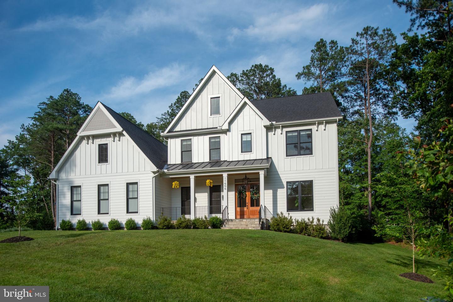 11606 LITTLE BAY HARBOR WAY, SPOTSYLVANIA, Virginia 22551, 6 Bedrooms Bedrooms, ,6 BathroomsBathrooms,Residential,For sale,11606 LITTLE BAY HARBOR WAY,VASP2033952 MLS # VASP2033952