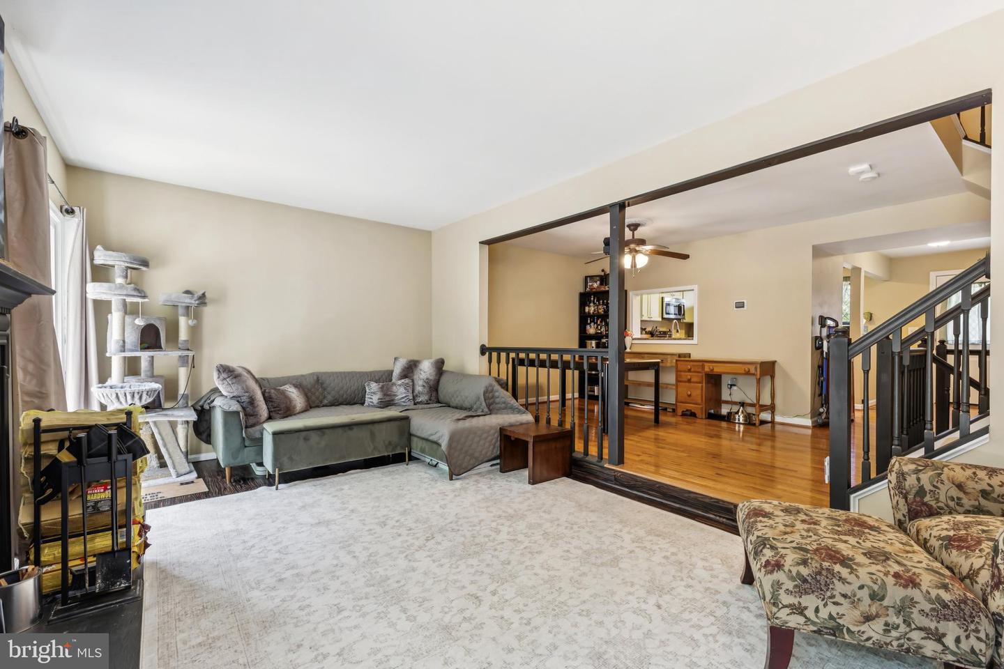 297 CHELMSFORD CT, STERLING, Virginia 20165, 3 Bedrooms Bedrooms, ,2 BathroomsBathrooms,Residential,For sale,297 CHELMSFORD CT,VALO2099596 MLS # VALO2099596