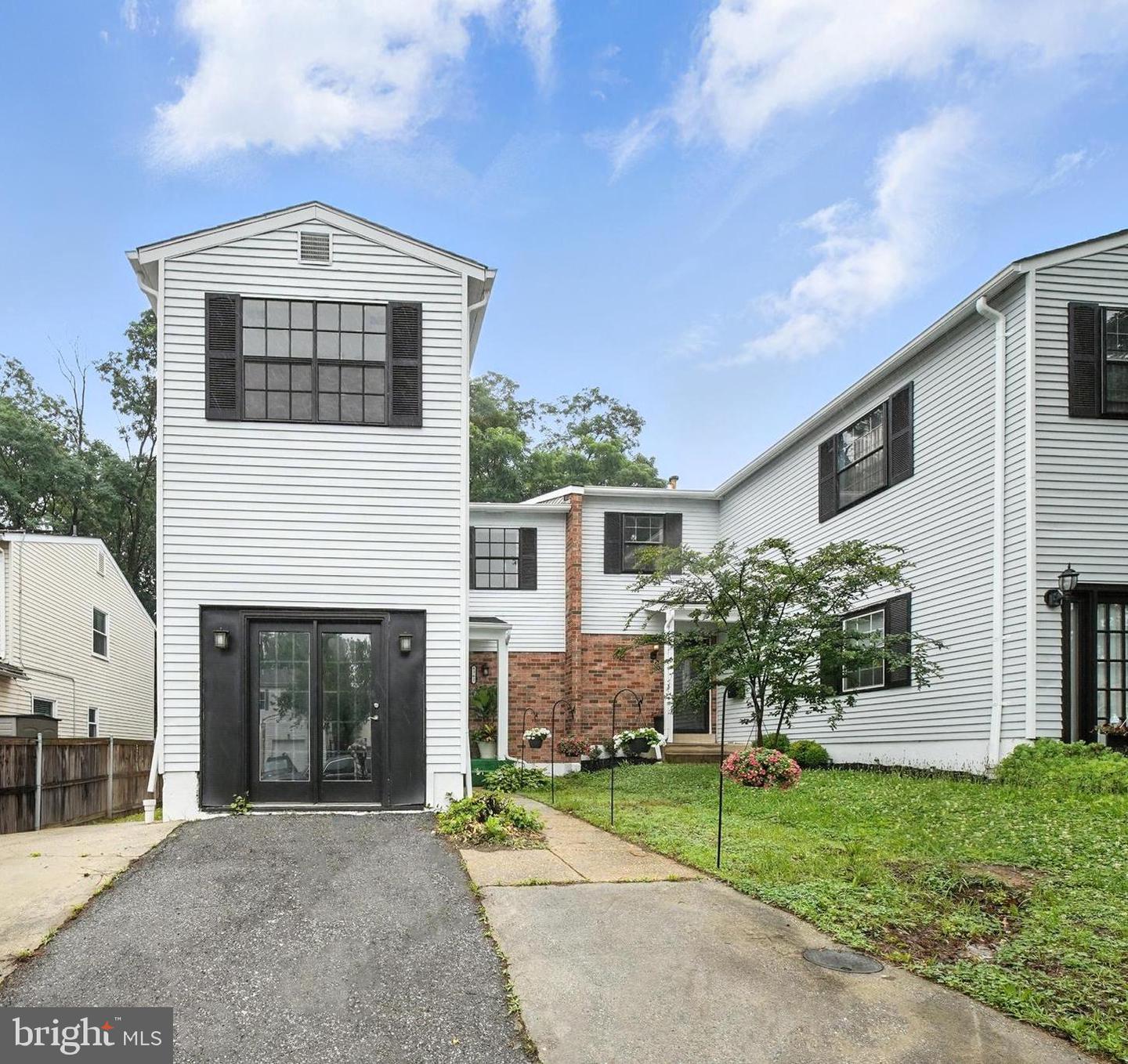 4362 VARNUM PL NE, WASHINGTON, District Of Columbia 20017, 4 Bedrooms Bedrooms, ,2 BathroomsBathrooms,Residential,For sale,4362 VARNUM PL NE,DCDC2205846 MLS # DCDC2205846