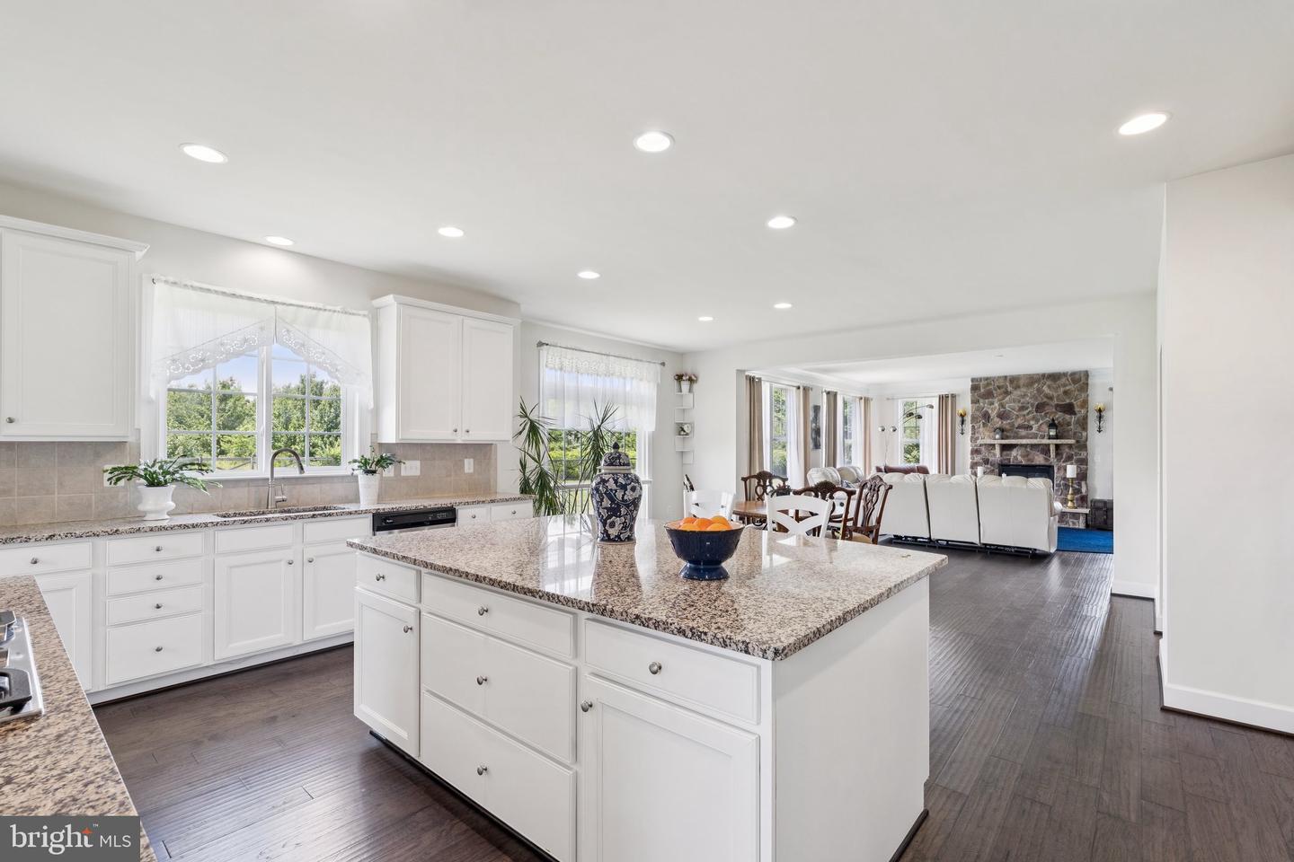 15601 MALVOSIN PL, LEESBURG, Virginia 20176, 5 Bedrooms Bedrooms, ,4 BathroomsBathrooms,Residential,For sale,15601 MALVOSIN PL,VALO2099656 MLS # VALO2099656