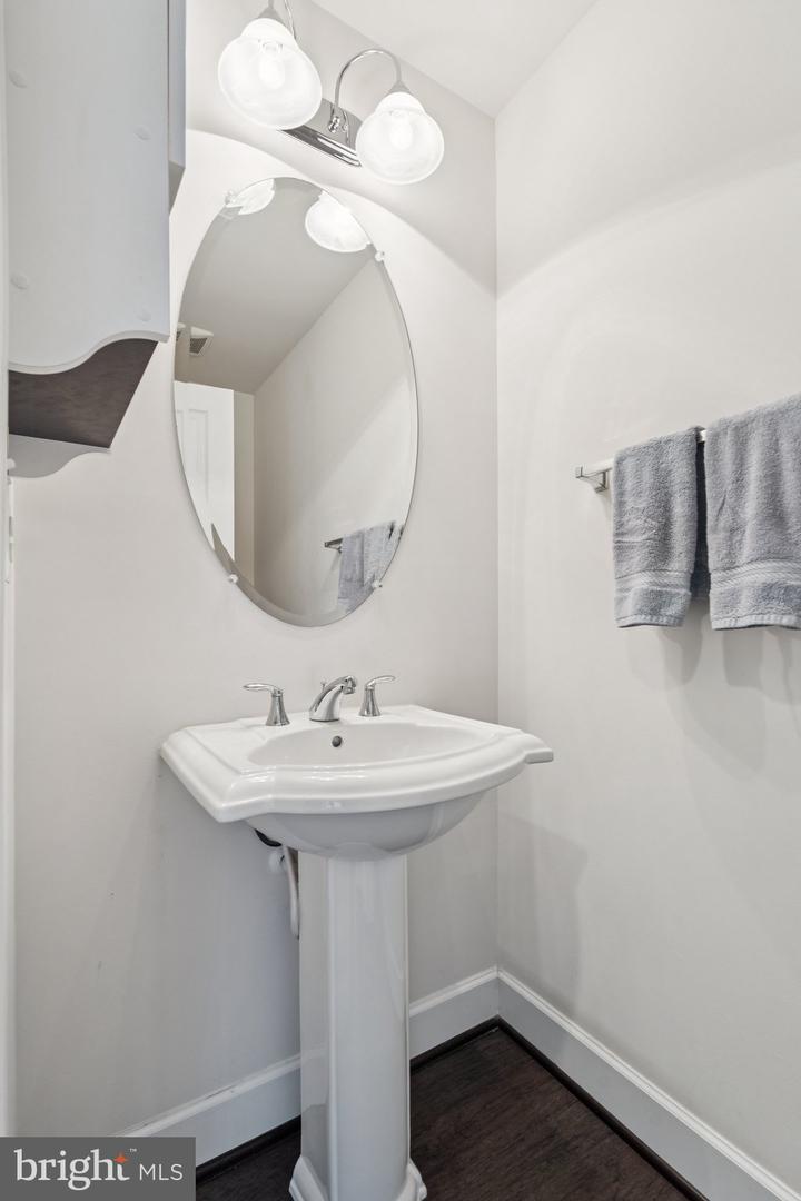 15601 MALVOSIN PL, LEESBURG, Virginia 20176, 5 Bedrooms Bedrooms, ,4 BathroomsBathrooms,Residential,For sale,15601 MALVOSIN PL,VALO2099656 MLS # VALO2099656