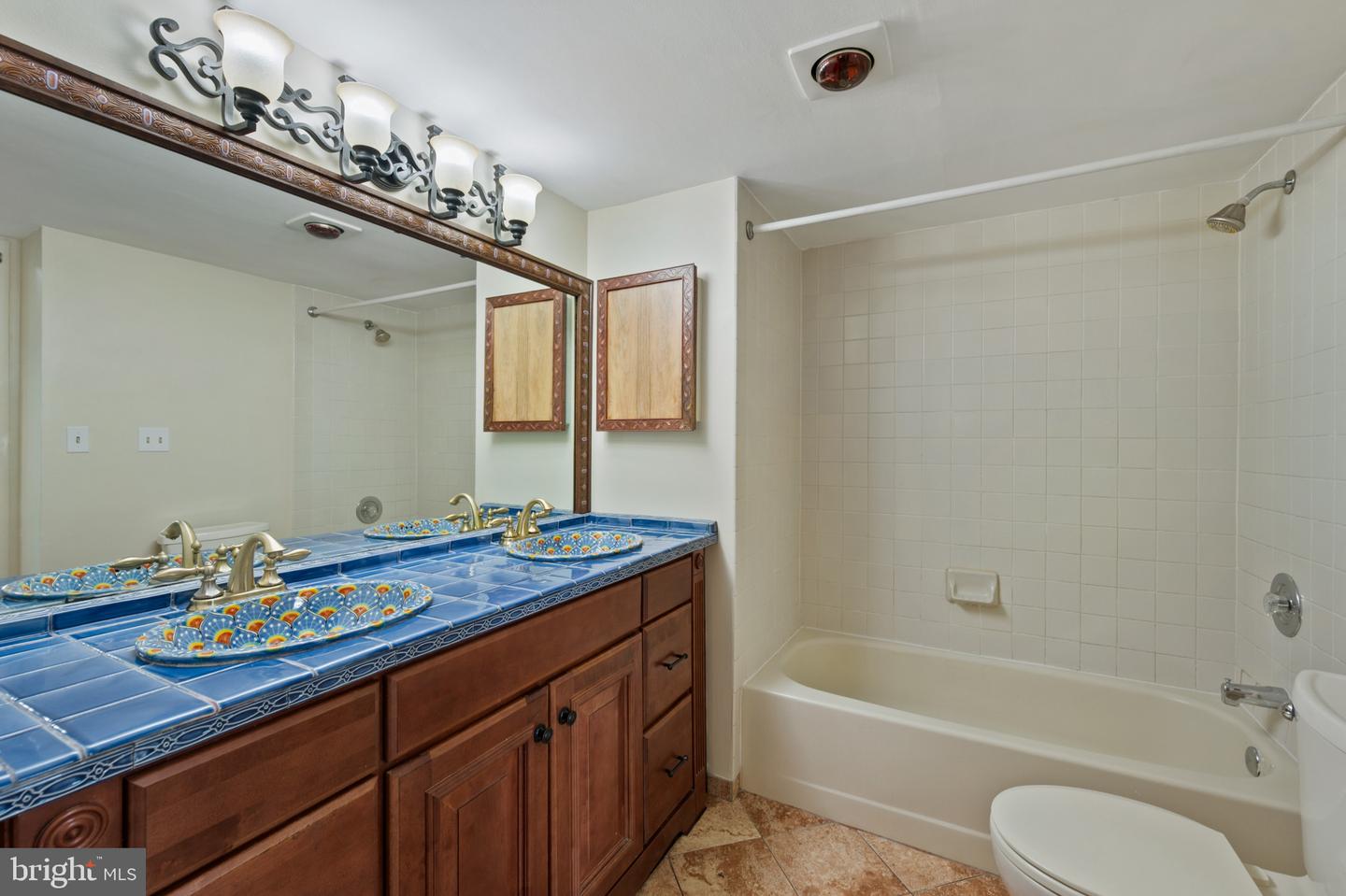 2320 WISCONSIN AVE NW #206, WASHINGTON, District Of Columbia 20007, 1 Bedroom Bedrooms, ,1 BathroomBathrooms,Residential,For sale,2320 WISCONSIN AVE NW #206,DCDC2206110 MLS # DCDC2206110