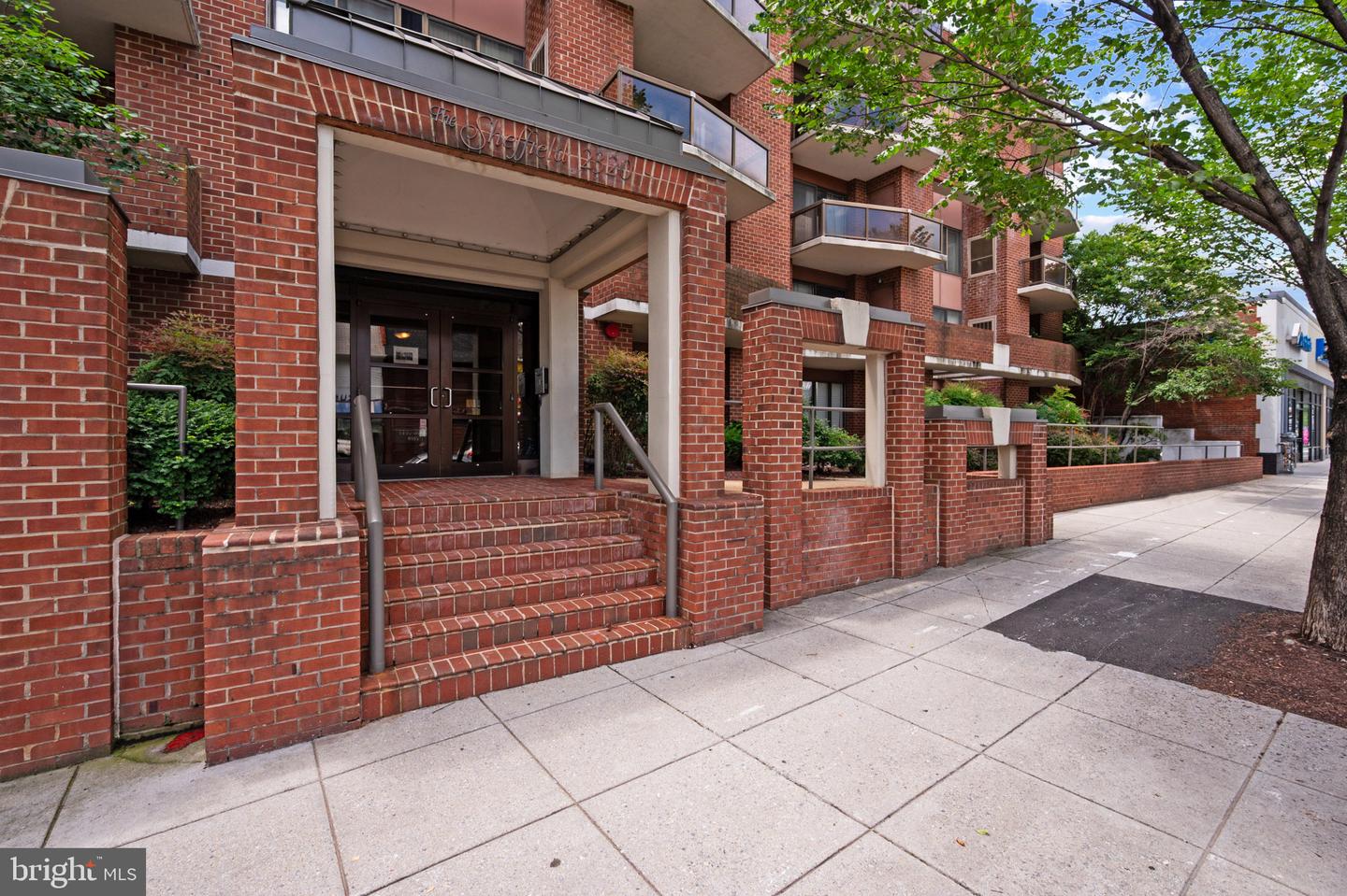 2320 WISCONSIN AVE NW #206, WASHINGTON, District Of Columbia 20007, 1 Bedroom Bedrooms, ,1 BathroomBathrooms,Residential,For sale,2320 WISCONSIN AVE NW #206,DCDC2206110 MLS # DCDC2206110
