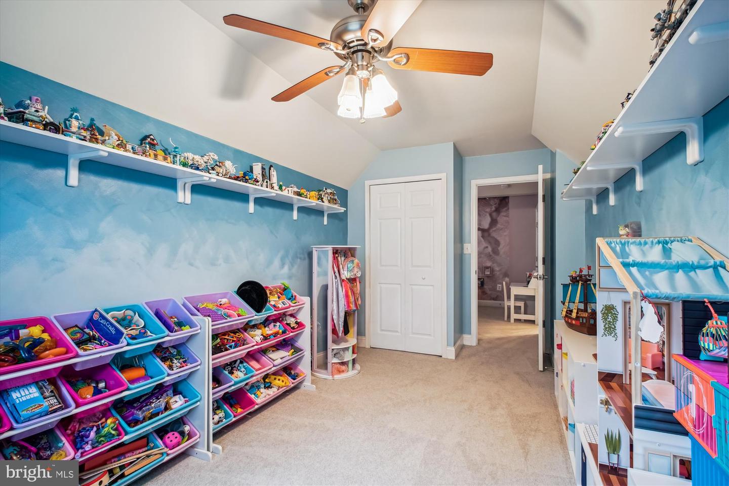 9745 VALE RD NW, VIENNA, Virginia 22181, 6 Bedrooms Bedrooms, ,4 BathroomsBathrooms,Residential,For sale,9745 VALE RD NW,VAFX2246834 MLS # VAFX2246834