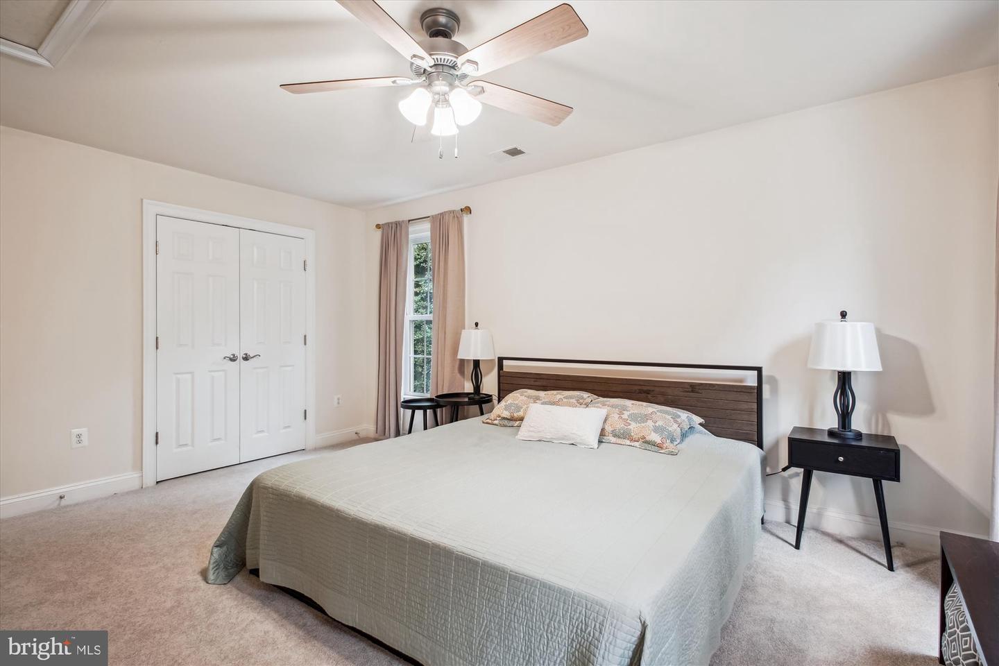 9745 VALE RD NW, VIENNA, Virginia 22181, 6 Bedrooms Bedrooms, ,4 BathroomsBathrooms,Residential,For sale,9745 VALE RD NW,VAFX2246834 MLS # VAFX2246834