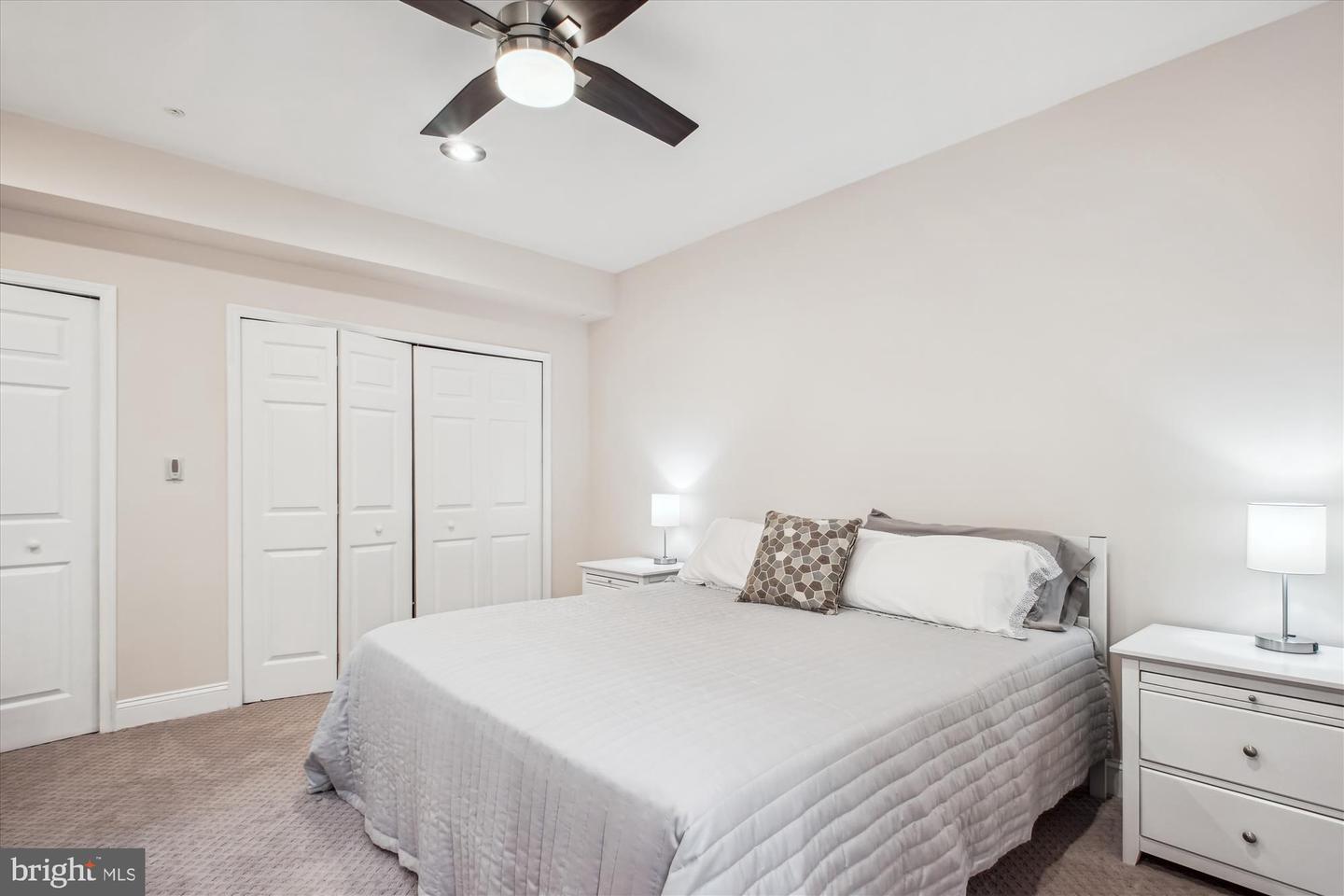 9745 VALE RD NW, VIENNA, Virginia 22181, 6 Bedrooms Bedrooms, ,4 BathroomsBathrooms,Residential,For sale,9745 VALE RD NW,VAFX2246834 MLS # VAFX2246834