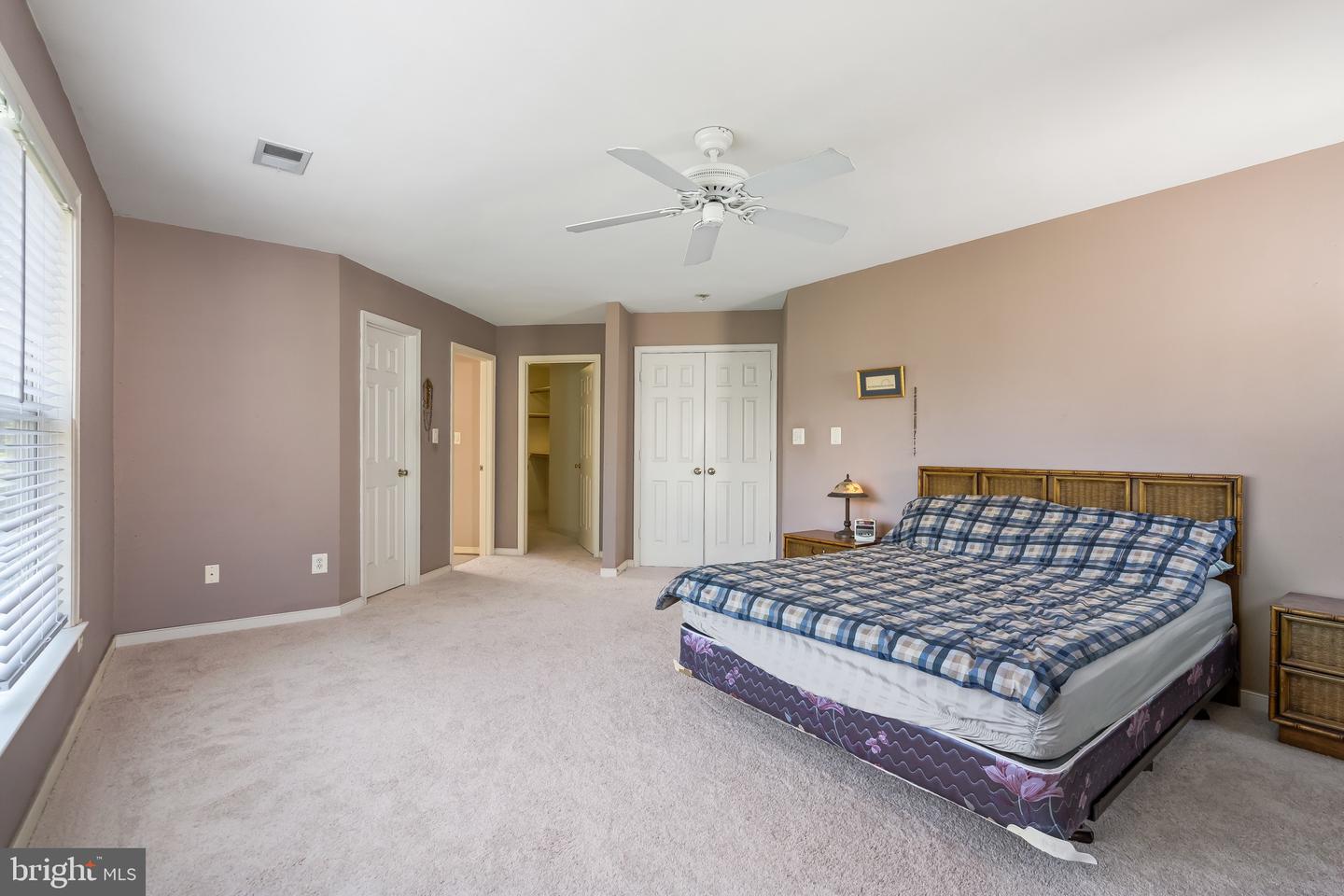 43438 MINK MEADOWS ST, CHANTILLY, Virginia 20152, 4 Bedrooms Bedrooms, ,3 BathroomsBathrooms,Residential,For sale,43438 MINK MEADOWS ST,VALO2099240 MLS # VALO2099240