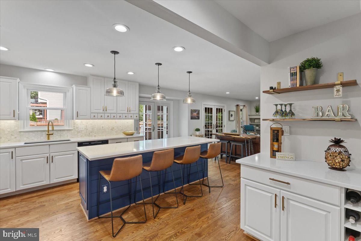5304 BRADDOCK RIDGE DR, CENTREVILLE, Virginia 20120, 4 Bedrooms Bedrooms, ,3 BathroomsBathrooms,Residential,For sale,5304 BRADDOCK RIDGE DR,VAFX2247506 MLS # VAFX2247506