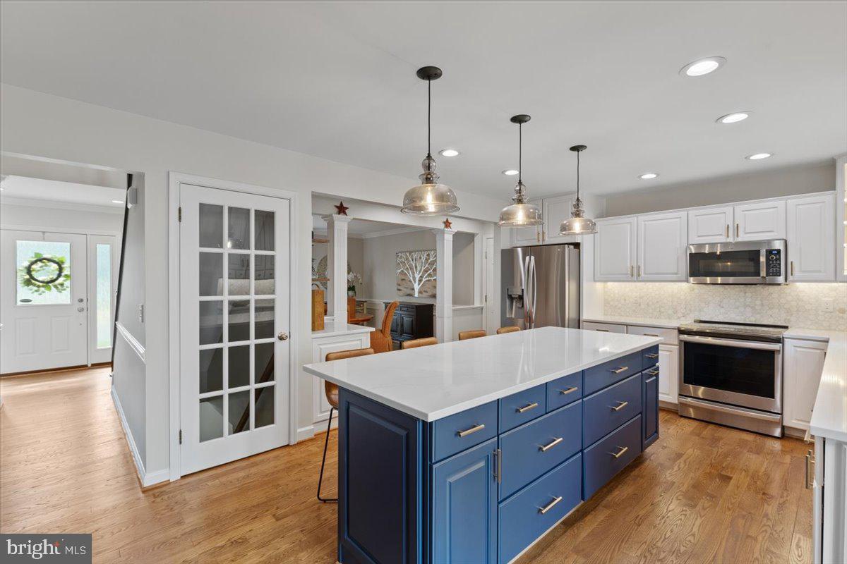 5304 BRADDOCK RIDGE DR, CENTREVILLE, Virginia 20120, 4 Bedrooms Bedrooms, ,3 BathroomsBathrooms,Residential,For sale,5304 BRADDOCK RIDGE DR,VAFX2247506 MLS # VAFX2247506