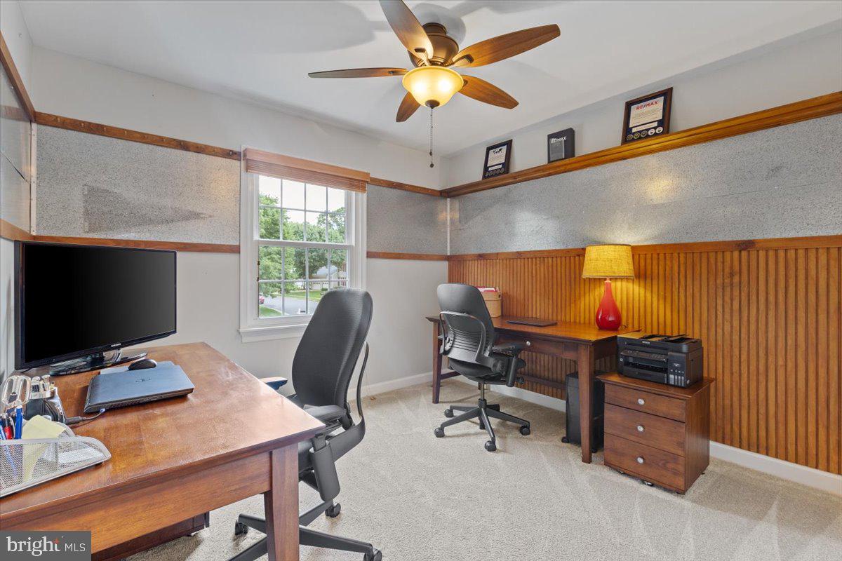 5304 BRADDOCK RIDGE DR, CENTREVILLE, Virginia 20120, 4 Bedrooms Bedrooms, ,3 BathroomsBathrooms,Residential,For sale,5304 BRADDOCK RIDGE DR,VAFX2247506 MLS # VAFX2247506