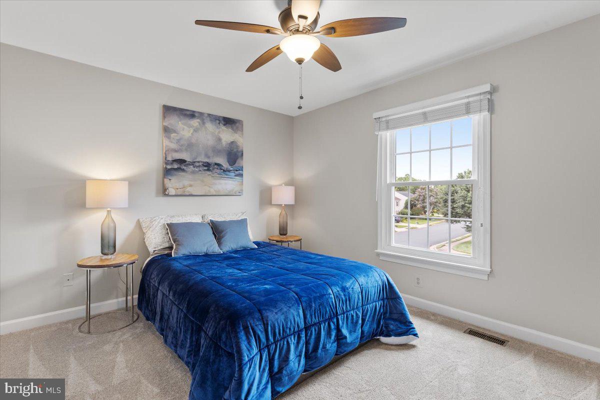 5304 BRADDOCK RIDGE DR, CENTREVILLE, Virginia 20120, 4 Bedrooms Bedrooms, ,3 BathroomsBathrooms,Residential,For sale,5304 BRADDOCK RIDGE DR,VAFX2247506 MLS # VAFX2247506