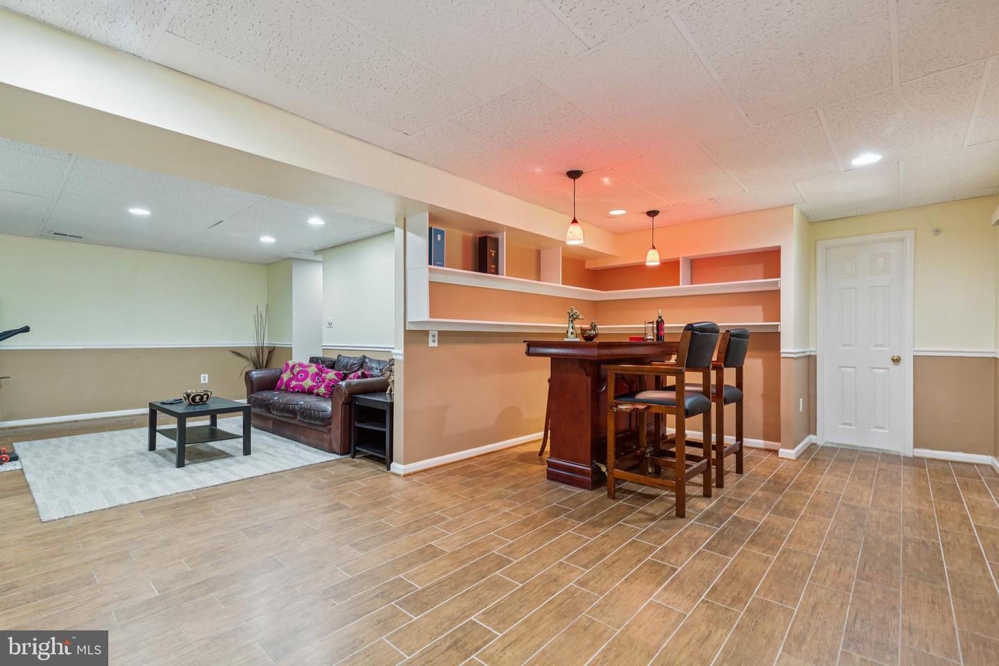 4914 KING DAVID BLVD, ANNANDALE, Virginia 22003, 4 Bedrooms Bedrooms, ,3 BathroomsBathrooms,Residential,For sale,4914 KING DAVID BLVD,VAFX2247774 MLS # VAFX2247774