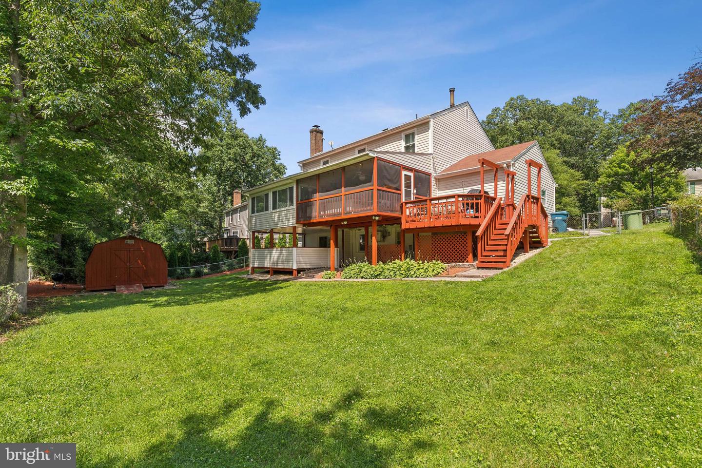 4914 KING DAVID BLVD, ANNANDALE, Virginia 22003, 4 Bedrooms Bedrooms, ,3 BathroomsBathrooms,Residential,For sale,4914 KING DAVID BLVD,VAFX2247774 MLS # VAFX2247774