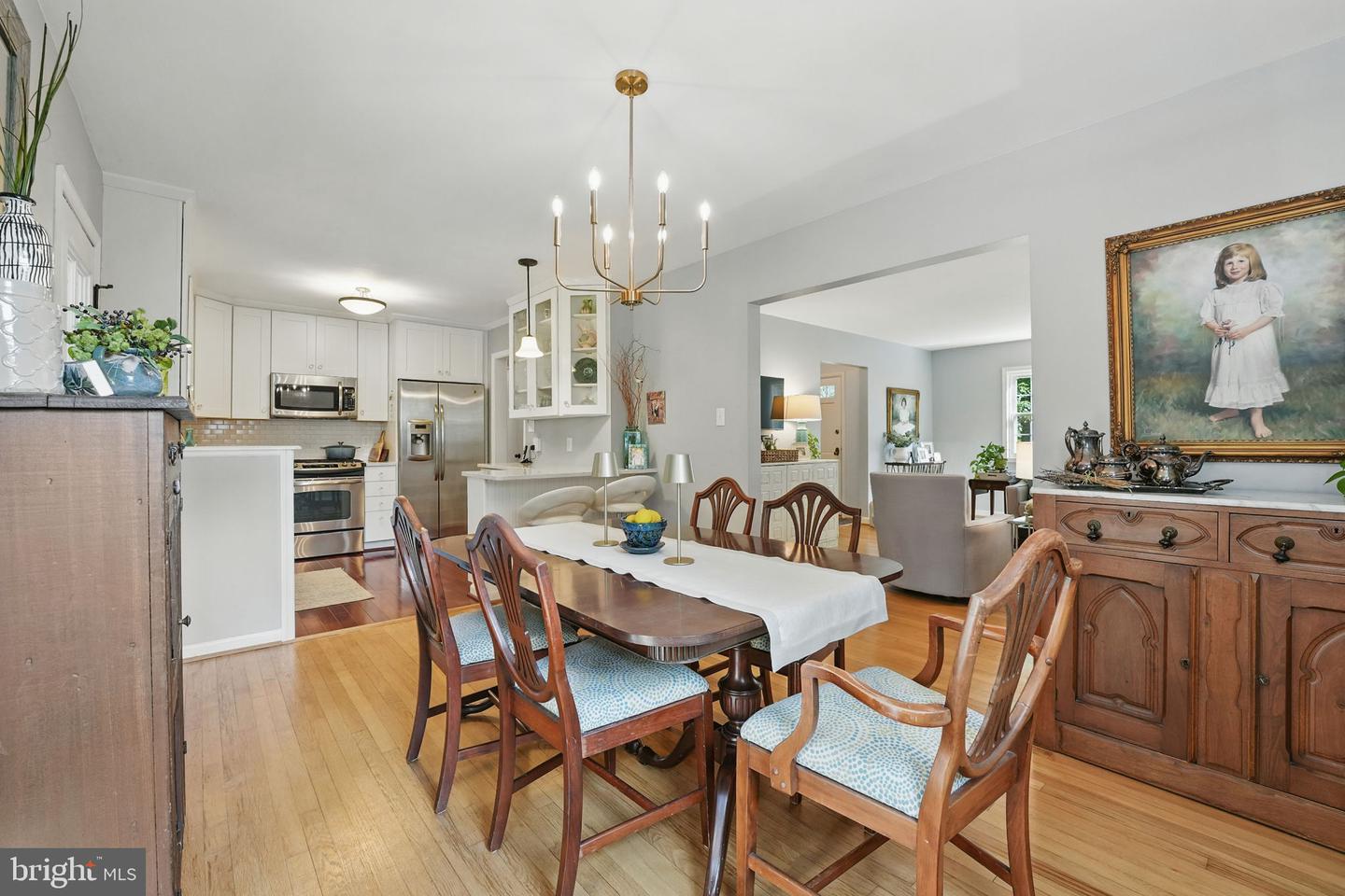 6321 HILLSBOROUGH DR, FALLS CHURCH, Virginia 22044, 3 Bedrooms Bedrooms, ,2 BathroomsBathrooms,Residential,For sale,6321 HILLSBOROUGH DR,VAFX2247810 MLS # VAFX2247810