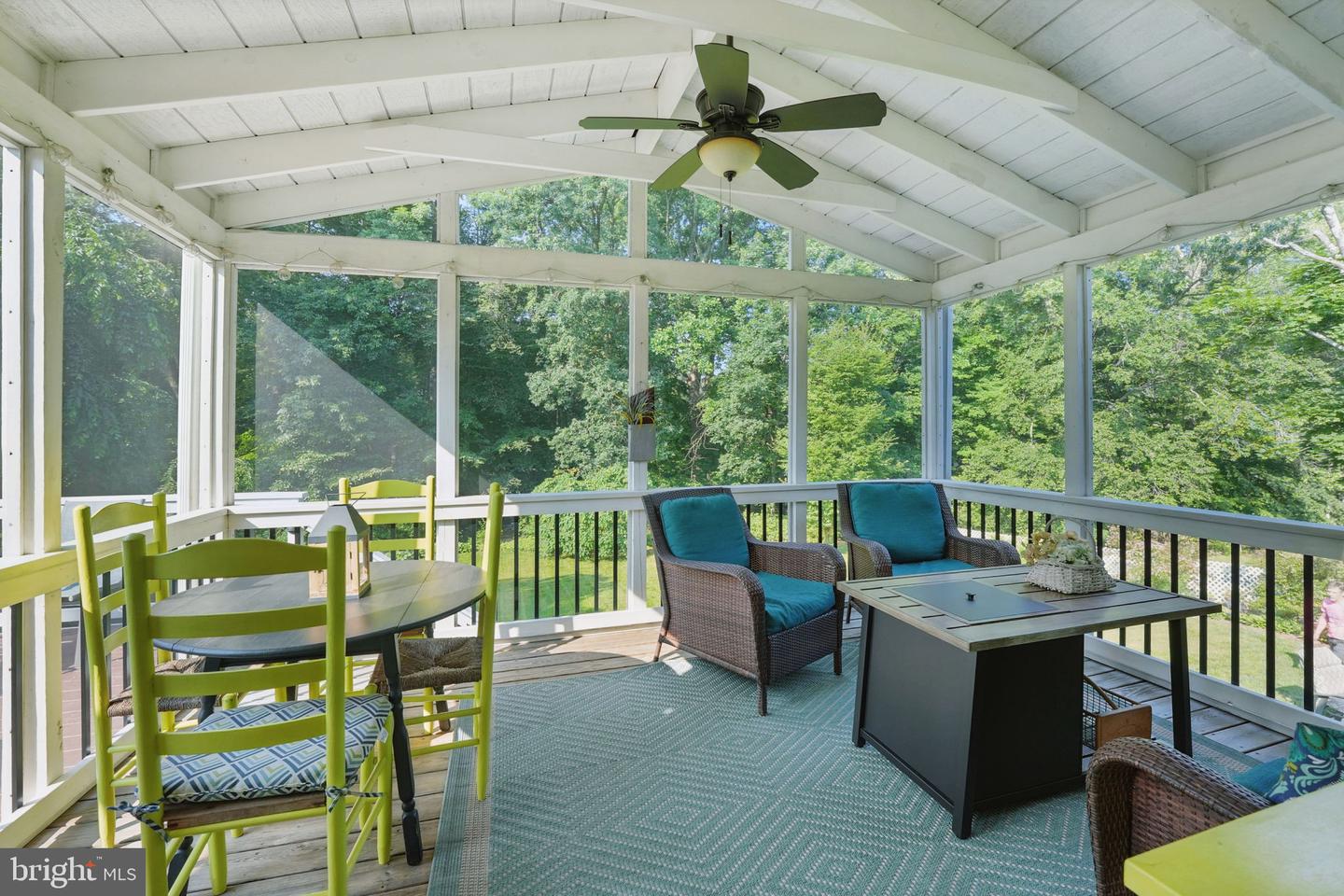 6321 HILLSBOROUGH DR, FALLS CHURCH, Virginia 22044, 3 Bedrooms Bedrooms, ,2 BathroomsBathrooms,Residential,For sale,6321 HILLSBOROUGH DR,VAFX2247810 MLS # VAFX2247810
