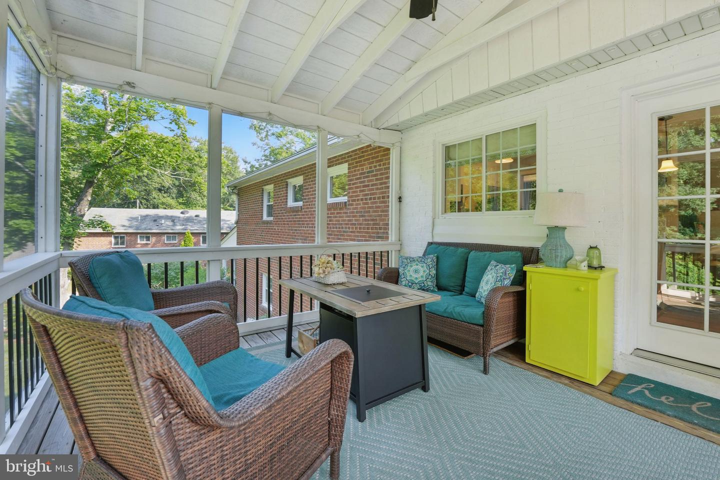 6321 HILLSBOROUGH DR, FALLS CHURCH, Virginia 22044, 3 Bedrooms Bedrooms, ,2 BathroomsBathrooms,Residential,For sale,6321 HILLSBOROUGH DR,VAFX2247810 MLS # VAFX2247810