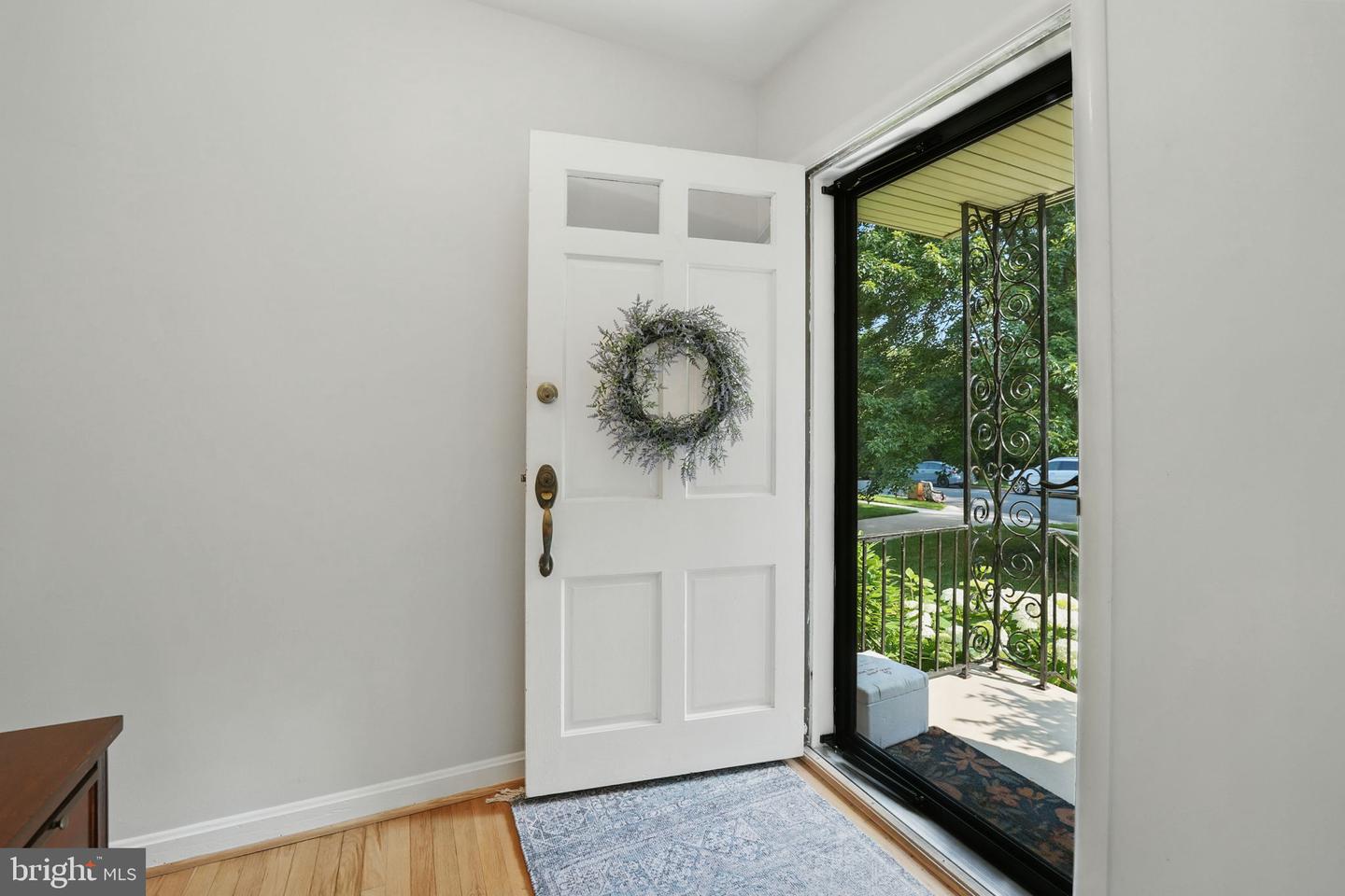 6321 HILLSBOROUGH DR, FALLS CHURCH, Virginia 22044, 3 Bedrooms Bedrooms, ,2 BathroomsBathrooms,Residential,For sale,6321 HILLSBOROUGH DR,VAFX2247810 MLS # VAFX2247810