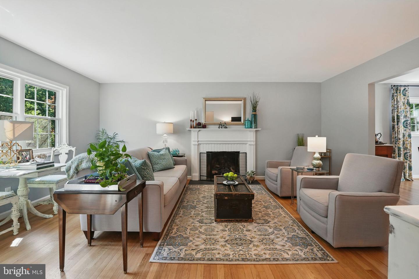 6321 HILLSBOROUGH DR, FALLS CHURCH, Virginia 22044, 3 Bedrooms Bedrooms, ,2 BathroomsBathrooms,Residential,For sale,6321 HILLSBOROUGH DR,VAFX2247810 MLS # VAFX2247810