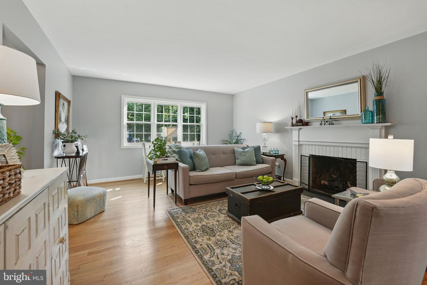 6321 HILLSBOROUGH DR, FALLS CHURCH, Virginia 22044, 3 Bedrooms Bedrooms, ,2 BathroomsBathrooms,Residential,For sale,6321 HILLSBOROUGH DR,VAFX2247810 MLS # VAFX2247810