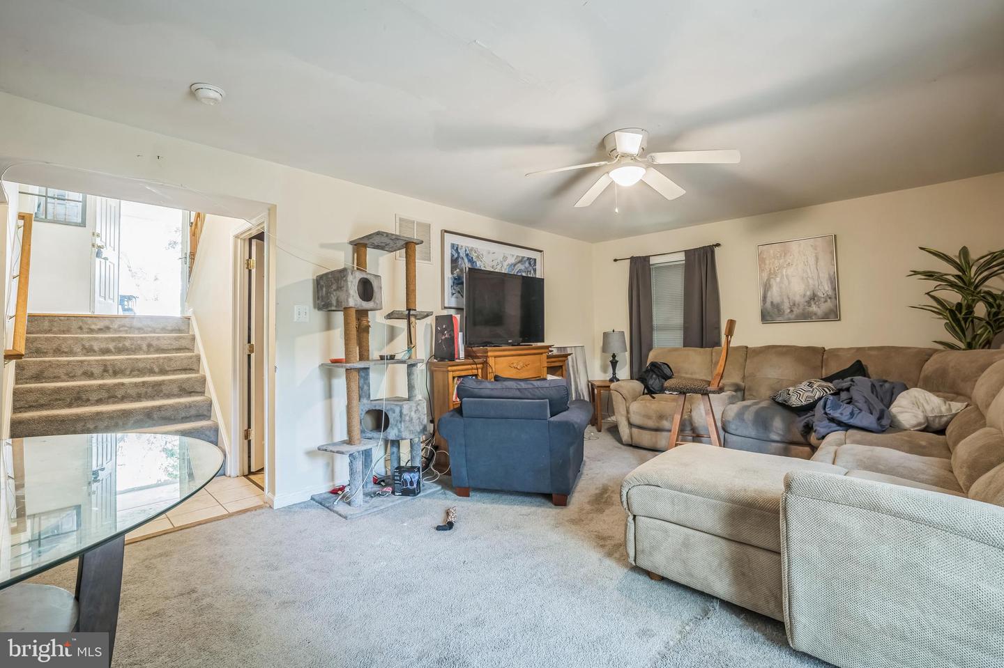 13706 LYNNCROFT DR, CHANTILLY, Virginia 20151, 3 Bedrooms Bedrooms, ,2 BathroomsBathrooms,Residential,For sale,13706 LYNNCROFT DR,VAFX2247816 MLS # VAFX2247816