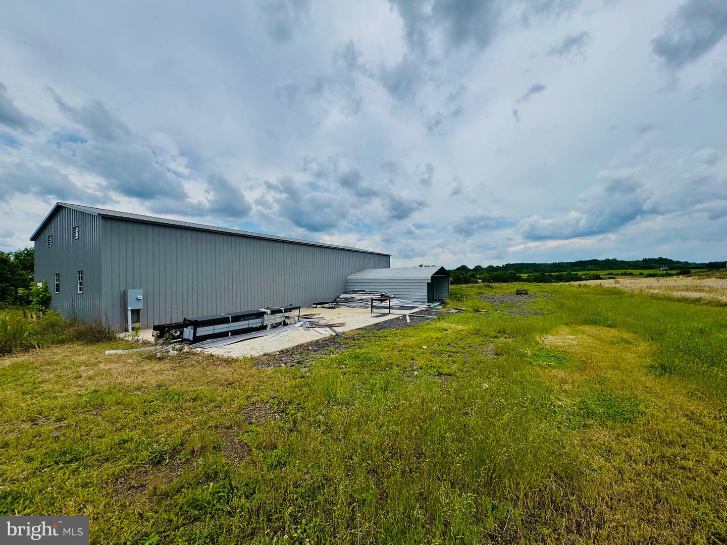 9936 BELL WOOD FARM LN, NOKESVILLE, Virginia 20181, 3 Bedrooms Bedrooms, ,2 BathroomsBathrooms,Residential,For sale,9936 BELL WOOD FARM LN,VAPW2097230 MLS # VAPW2097230