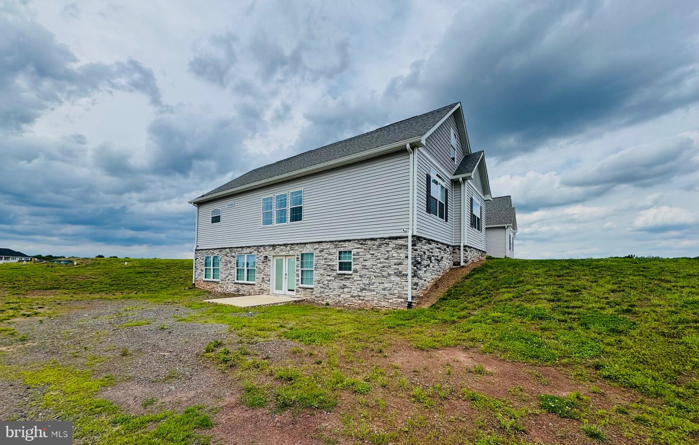 9936 BELL WOOD FARM LN, NOKESVILLE, Virginia 20181, 3 Bedrooms Bedrooms, ,2 BathroomsBathrooms,Residential,For sale,9936 BELL WOOD FARM LN,VAPW2097230 MLS # VAPW2097230
