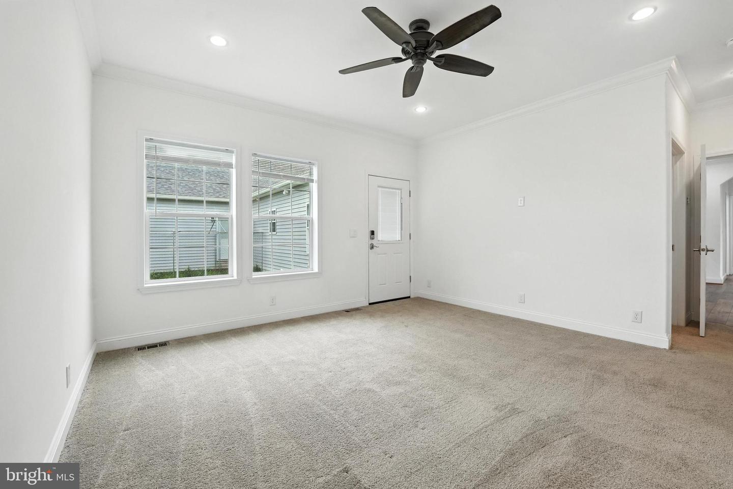9936 BELL WOOD FARM LN, NOKESVILLE, Virginia 20181, 3 Bedrooms Bedrooms, ,2 BathroomsBathrooms,Residential,For sale,9936 BELL WOOD FARM LN,VAPW2097230 MLS # VAPW2097230
