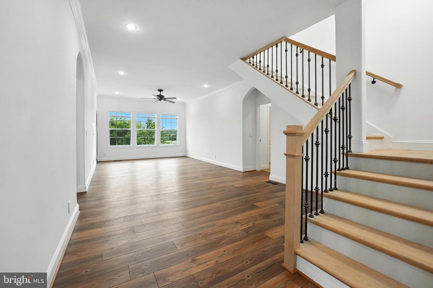 9936 BELL WOOD FARM LN, NOKESVILLE, Virginia 20181, 3 Bedrooms Bedrooms, ,2 BathroomsBathrooms,Residential,For sale,9936 BELL WOOD FARM LN,VAPW2097230 MLS # VAPW2097230