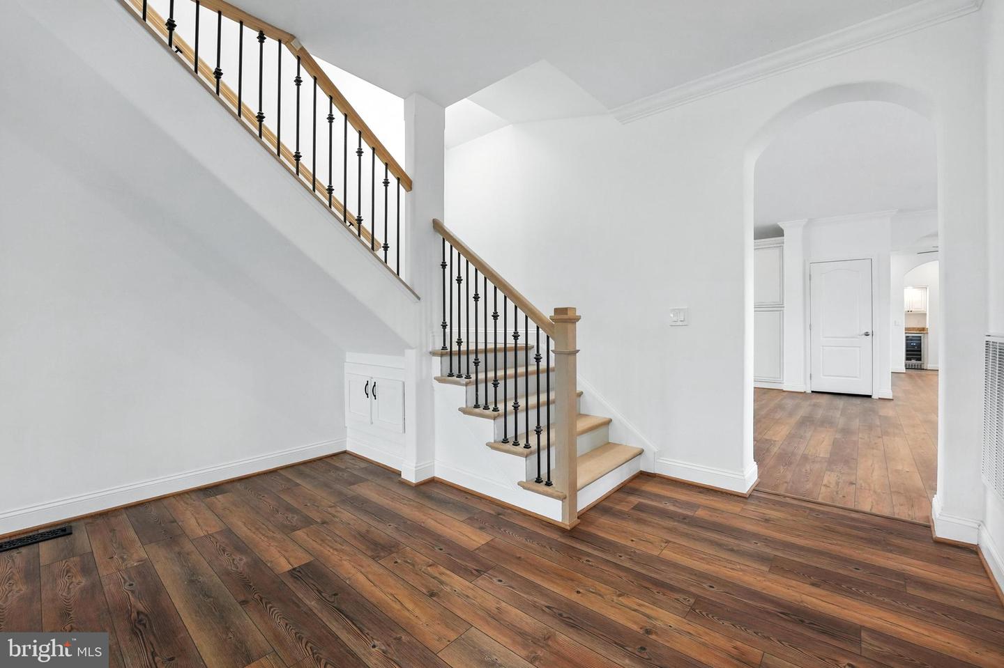 9936 BELL WOOD FARM LN, NOKESVILLE, Virginia 20181, 3 Bedrooms Bedrooms, ,2 BathroomsBathrooms,Residential,For sale,9936 BELL WOOD FARM LN,VAPW2097230 MLS # VAPW2097230