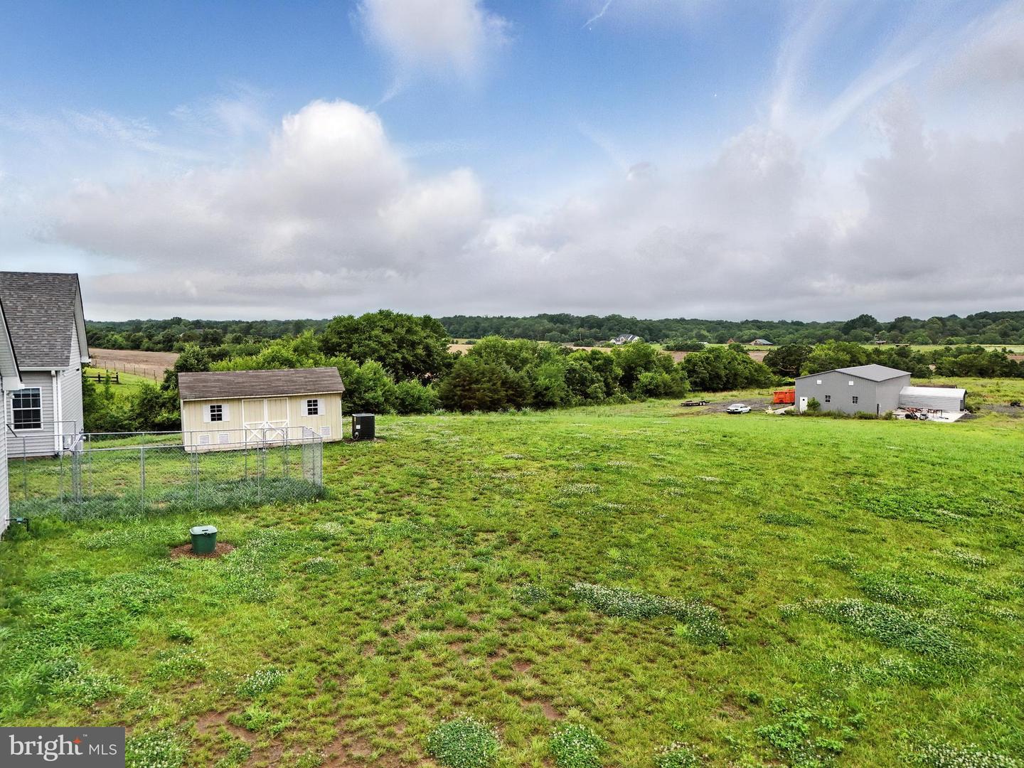 9936 BELL WOOD FARM LN, NOKESVILLE, Virginia 20181, 3 Bedrooms Bedrooms, ,2 BathroomsBathrooms,Residential,For sale,9936 BELL WOOD FARM LN,VAPW2097230 MLS # VAPW2097230