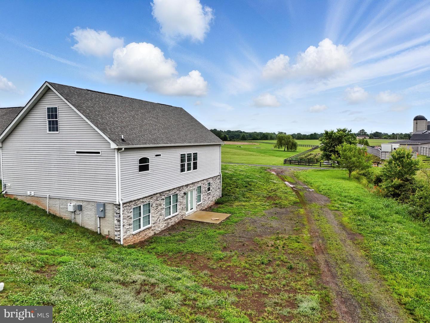 9936 BELL WOOD FARM LN, NOKESVILLE, Virginia 20181, 3 Bedrooms Bedrooms, ,2 BathroomsBathrooms,Residential,For sale,9936 BELL WOOD FARM LN,VAPW2097230 MLS # VAPW2097230