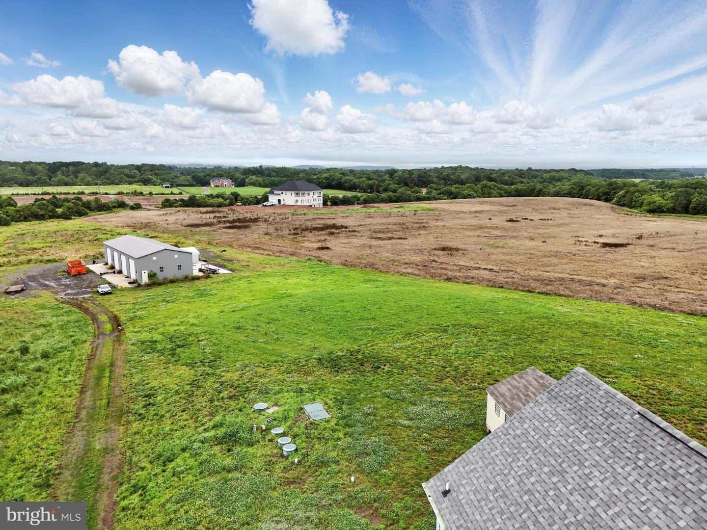 9936 BELL WOOD FARM LN, NOKESVILLE, Virginia 20181, 3 Bedrooms Bedrooms, ,2 BathroomsBathrooms,Residential,For sale,9936 BELL WOOD FARM LN,VAPW2097230 MLS # VAPW2097230