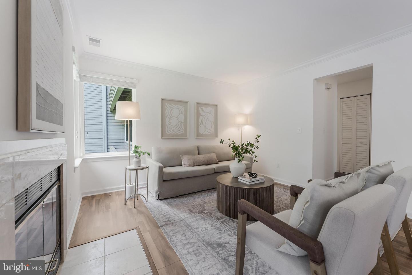 11733-D SUMMERCHASE CIR #1733D, RESTON, Virginia 20194, 2 Bedrooms Bedrooms, ,2 BathroomsBathrooms,Residential,For sale,11733-D SUMMERCHASE CIR #1733D,VAFX2249244 MLS # VAFX2249244