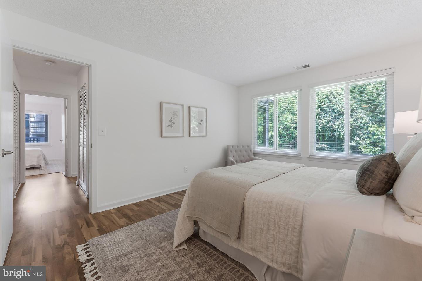 11733-D SUMMERCHASE CIR #1733D, RESTON, Virginia 20194, 2 Bedrooms Bedrooms, ,2 BathroomsBathrooms,Residential,For sale,11733-D SUMMERCHASE CIR #1733D,VAFX2249244 MLS # VAFX2249244