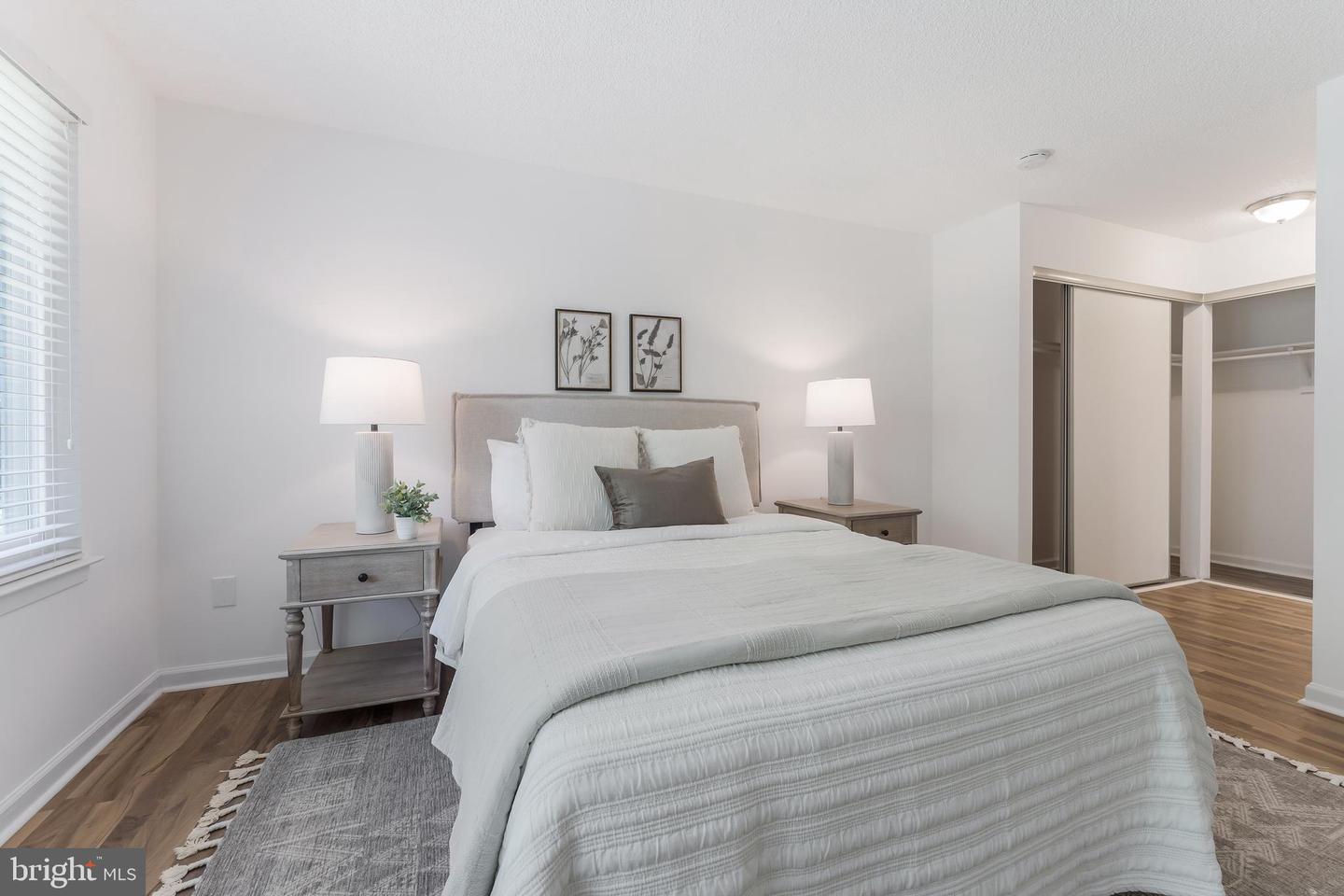 11733-D SUMMERCHASE CIR #1733D, RESTON, Virginia 20194, 2 Bedrooms Bedrooms, ,2 BathroomsBathrooms,Residential,For sale,11733-D SUMMERCHASE CIR #1733D,VAFX2249244 MLS # VAFX2249244