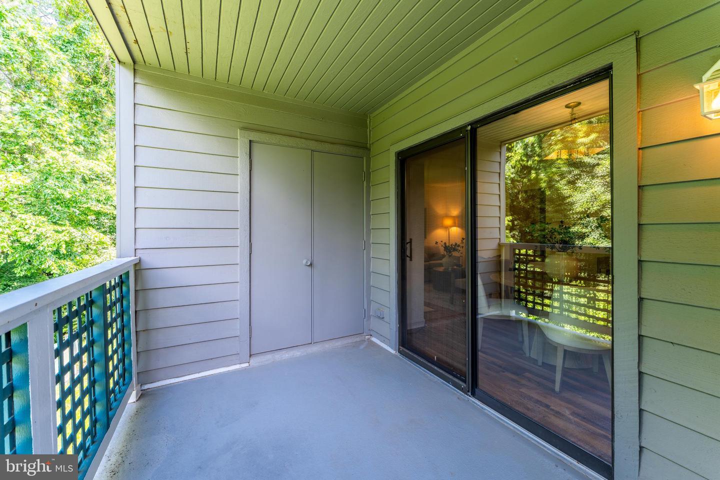 11733-D SUMMERCHASE CIR #1733D, RESTON, Virginia 20194, 2 Bedrooms Bedrooms, ,2 BathroomsBathrooms,Residential,For sale,11733-D SUMMERCHASE CIR #1733D,VAFX2249244 MLS # VAFX2249244